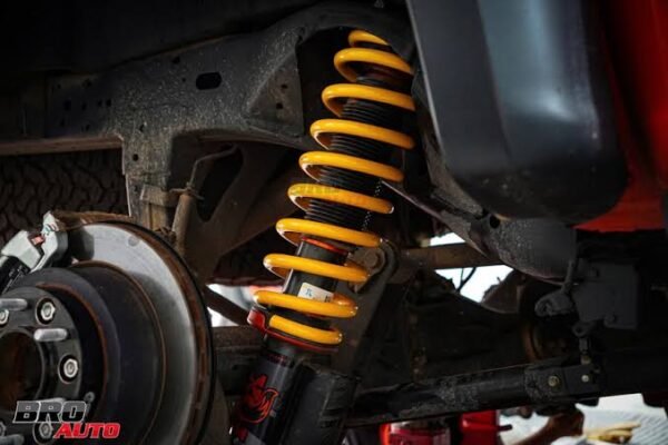 images (2) KIT DE RESORTES 1.5 PULGADAS KING SPRINGS PARA FORD RANGER RAPTOR 2023-2026